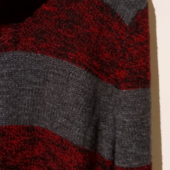 Swearher - Picture 4 of 7